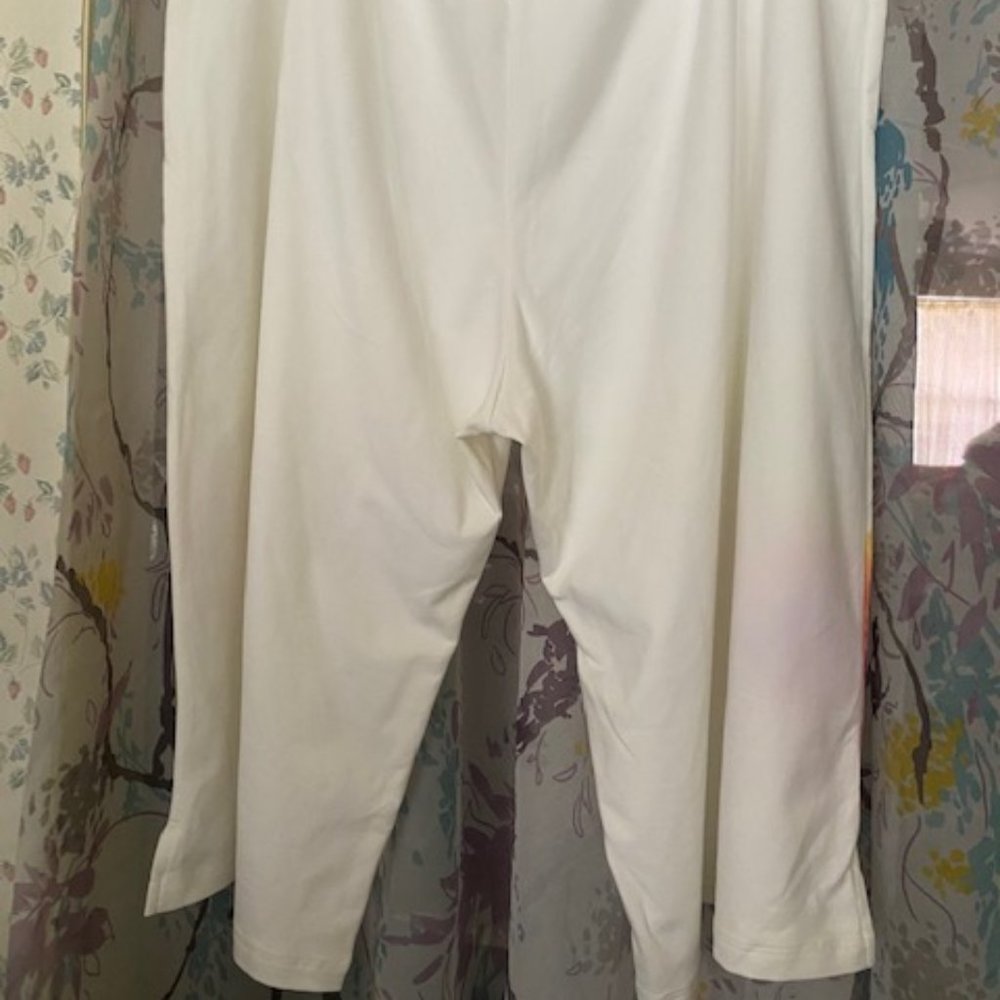 Athleta White Drawstring Photoreal Wide Leg Capri - Picture 3 of 3
